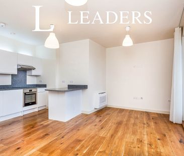 2 bedroom apartment to rent Market Square, Horsham - Photo 4
