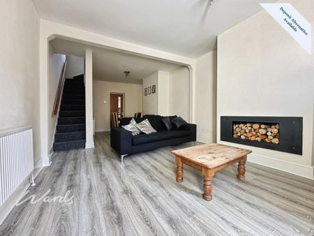 4 bedroom terraced house to rent - Photo 5