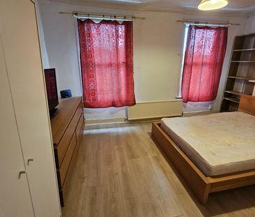 Room in a Shared House, Scales Road, N17 - Photo 2