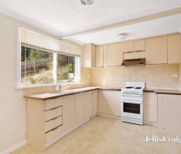 17A Orr Lane, Montmorency - Photo 2