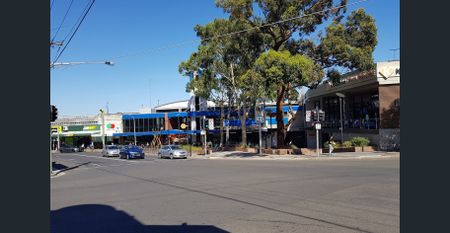 2-Bedroom Townhouse in the Heart of Kogarah - HOME/OFFICE IDEAL SET UP - Photo 3