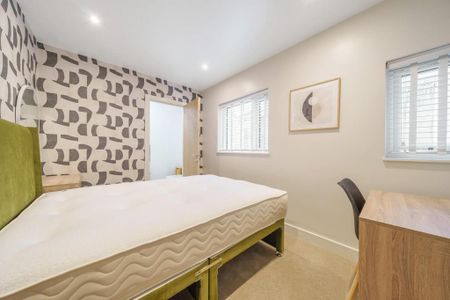 6 bedroom house to rent - Photo 4