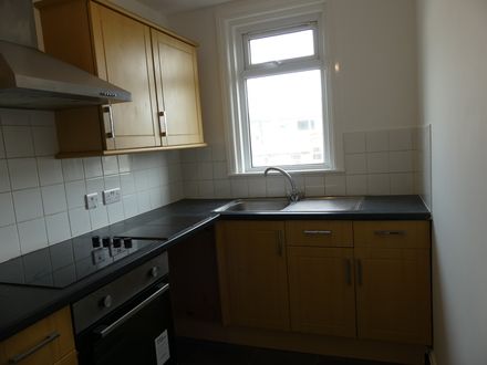 Bond Street Flat 6 - Photo 4