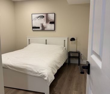 For Lease - 174 CURZON Crescent Unit# LOWER, Guelph, Ontario - Photo 2