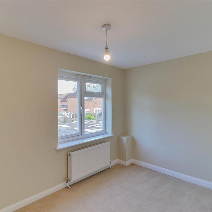2 bedroom house to rent - Photo 1