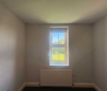 3 Bed Flat, Howard Road, SE25 - Photo 4