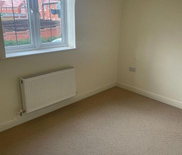 2 bedroom detached house to rent - Photo 4