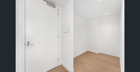 Contemporary Living Meets Work from Home Convenience in Vibrant Moonee Ponds! - Photo 5