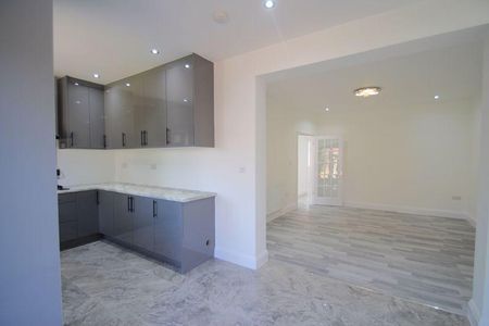3 bedroom bungalow to rent - Photo 4