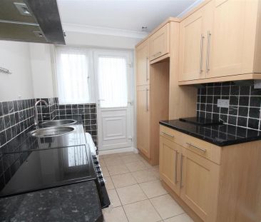 2 bedroom detached house to rent - Photo 6