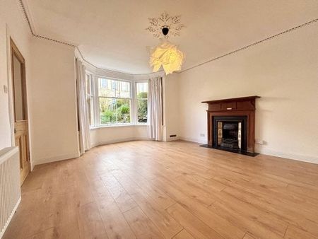 Queen Square, Strathbungo - Photo 2