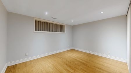 For Lease - 14 Hedges Boulevard Unit# Lower, Toronto, Ontario - Photo 4