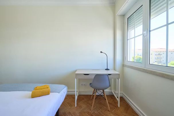 Rua José Duro, Lisbon, Lisbon 1700-261 - Photo 1