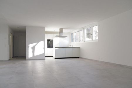 Exklusive 3.5-Zimmer-Wohnung mit Loggia/Sitzplatz - Foto 3