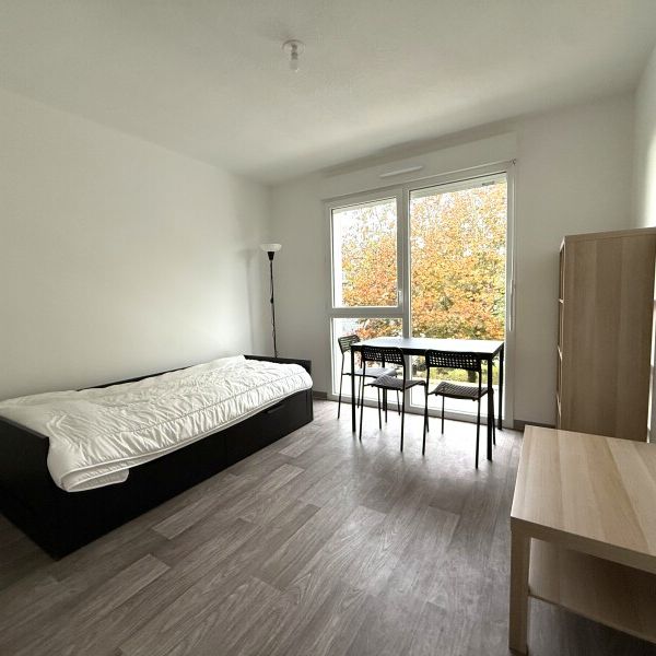 Location Appartement 1 pièce 19m² FRANQUEVILLE ST PIERRE 76520 - Photo 1