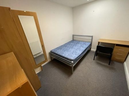 7 bedroom apartment to rent - Photo 3