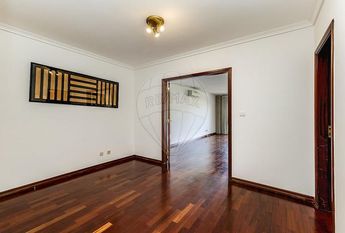 Apartamento T3 em Lisboa