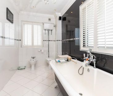 4 bedroom detached house to rent - Photo 2