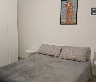 rome, Lazio 00171 - Photo 3
