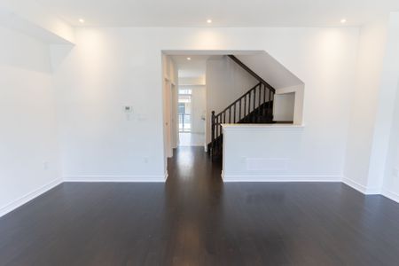 For Lease - 3 Steamboat Way, Whitby, Ontario - Photo 5