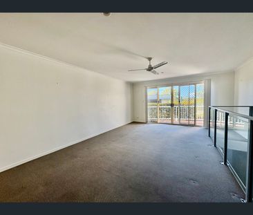 2/269 Weyba Road, Noosaville, Qld 4566 - Photo 2