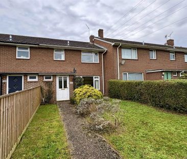 3 bedroom semi-detached house to rent - Photo 4