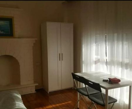 South Melbourne - Photo 2