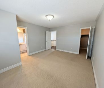 For Lease - 5047 Warwickshire Way, Mississauga, Ontario - Photo 5