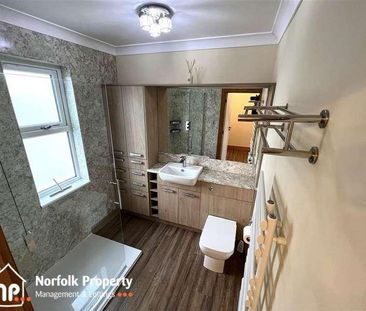 Thorpe St Andrew, NR7 - Photo 6