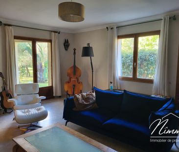Location Maison 7 pièces 169m² NIMES 30000 - Photo 2