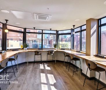 1 bedroom in a flat share to rent - Photo 5