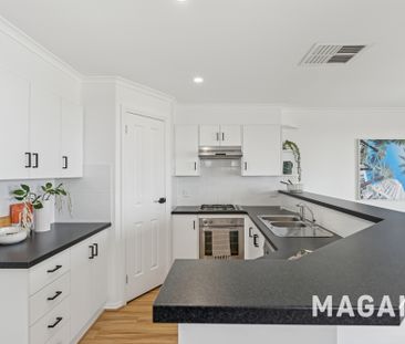 8 Woodford Ct, Sheidow Park SA 5158 - House For Rent | Domain - Photo 4