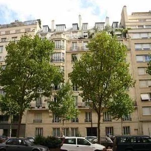 Rental Apartment Paris 16th Auteuil - Photo 3