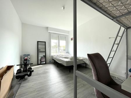 Location Appartement 5 pièces 75m² BREST 29200 - Photo 4