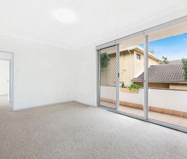 1/45 Ridge Street MEREWETHER NSW 2291 - Photo 2