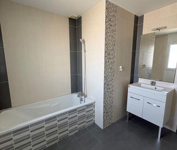 LOUE- A THOUARE maison de type 4 - Photo 5