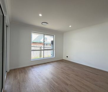 Brand New Family Home - Photo 3