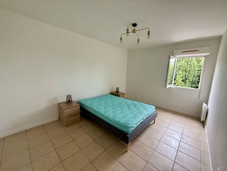 A louer Appartement 2 pièces meublé 42 m2 Bègles - Photo 4