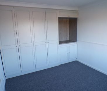 2 bedroom maisonette to rent - Photo 4