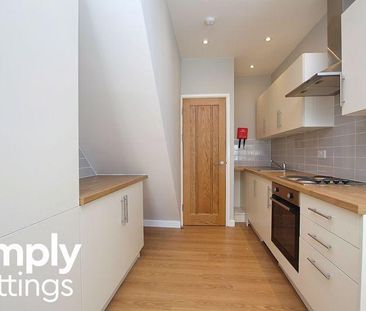 1 bedroom maisonette to rent - Photo 2