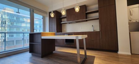 For Lease - 197 Yonge Street, Toronto, Ontario - Photo 5