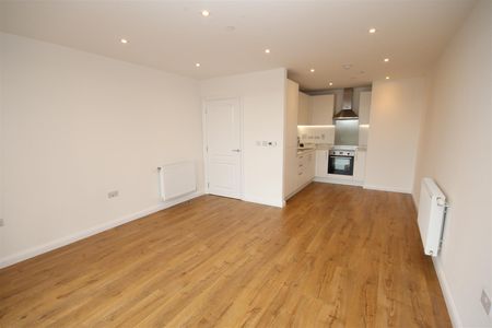 1 bedroom Apartment to let - Photo 4