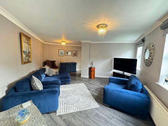 New Quay, North Shields. ** Holiday Let Home, NE29 - Photo 1