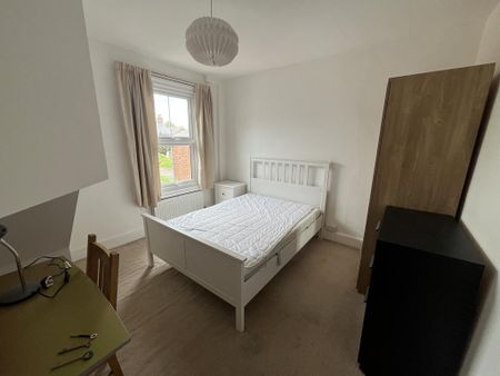 4 bedroom house to rent - Photo 5