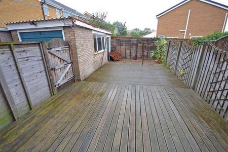 Upper Lane, Netherton, WF4 - Photo 4