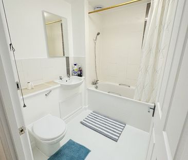 Room in a Shared House, Windrush Road, NW10 - Photo 6