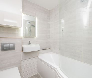 St. James Road, Sutton, SM1 - Photo 4