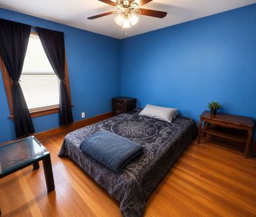 For Lease - 1058 Moy Ave Avenue, Windsor, Ontario - Photo 1