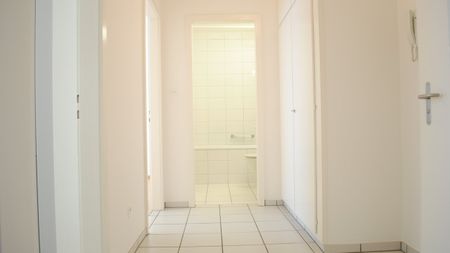 Helle Stadtwohnung nähe Erasmusplatz - Foto 4