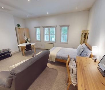 1 bedroom ground floor flat to rent - Photo 2